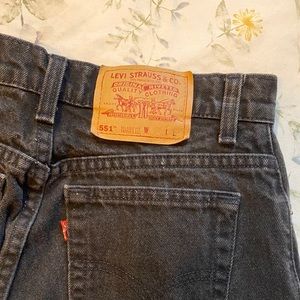 black 551 levi's
